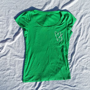 green short sleeve top